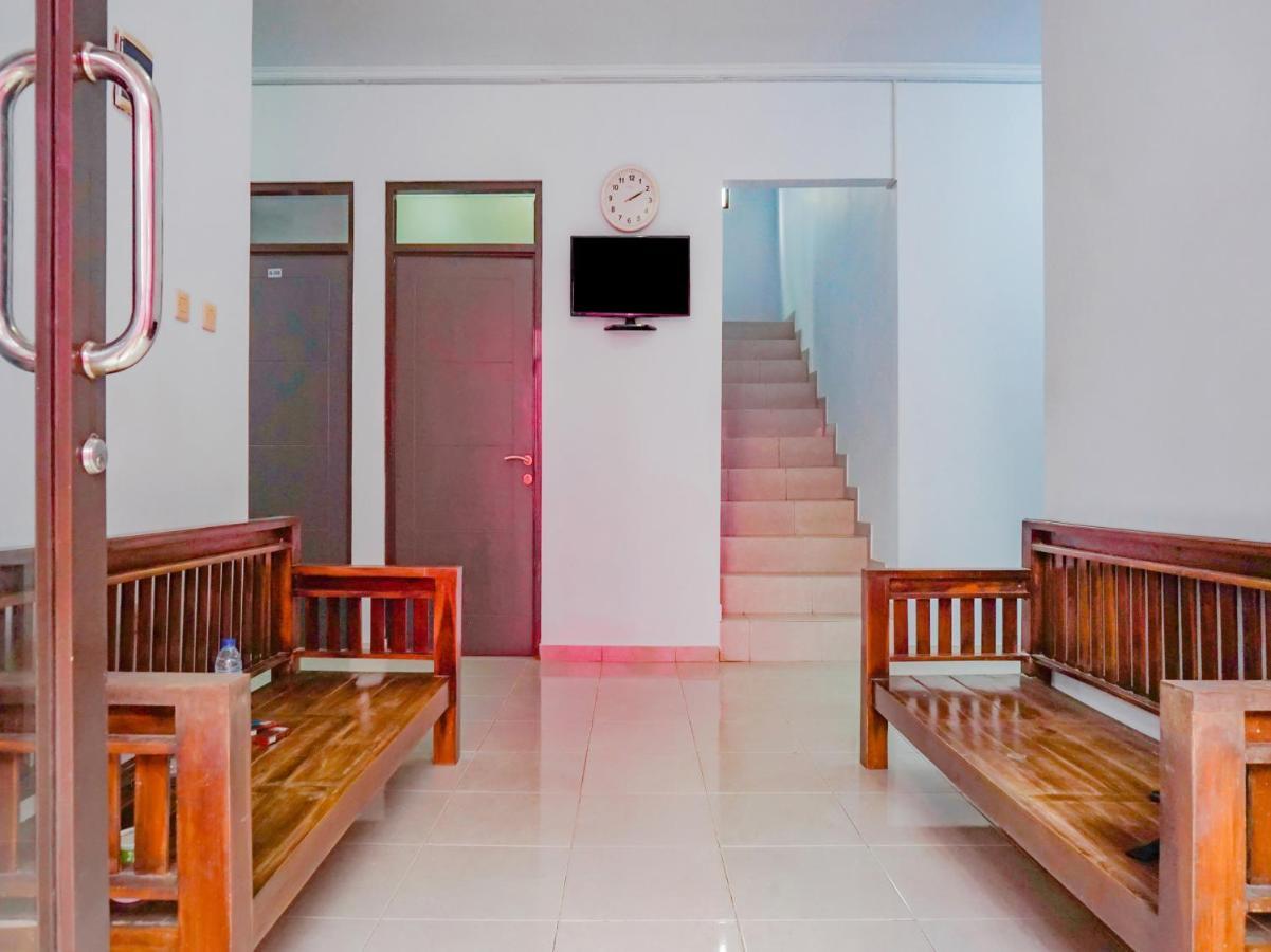 Oyo 2770 Zleepy Wisma Khazri Bogor Exterior photo